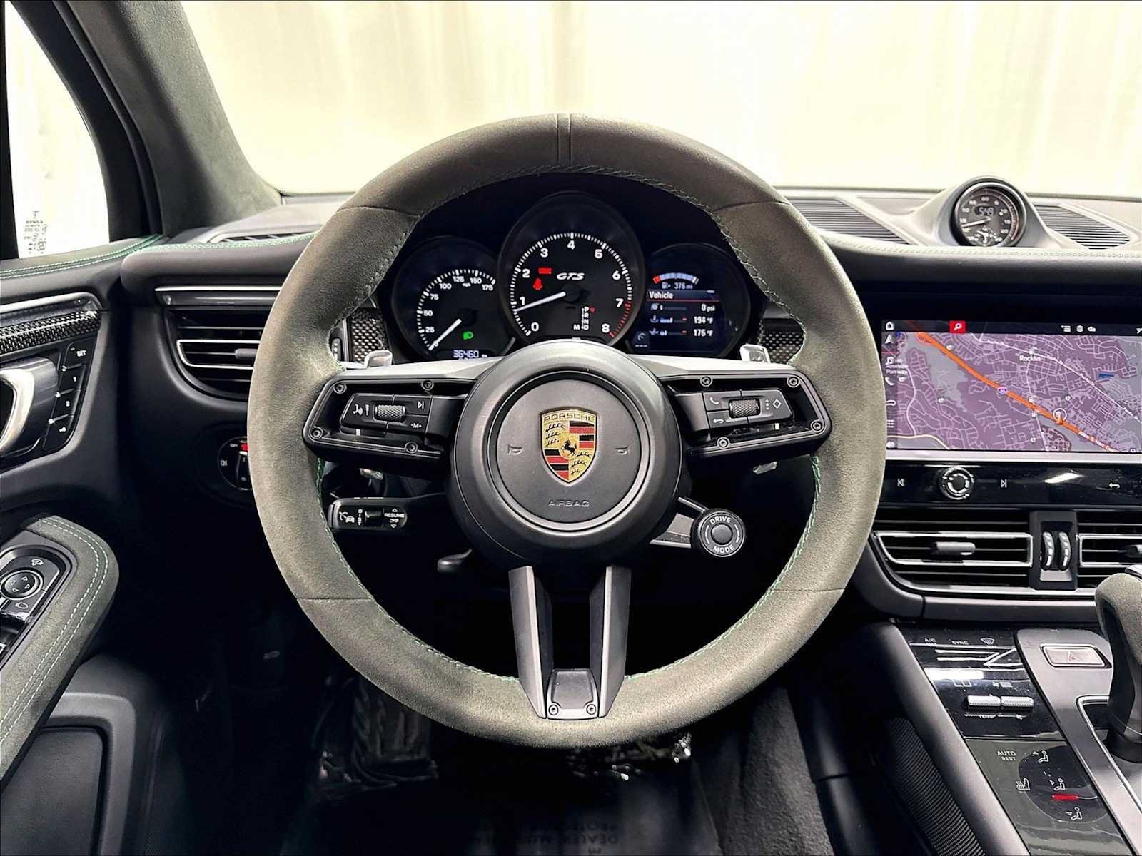 Used 2023 Porsche Macan GTS AWD/4WD image 17
