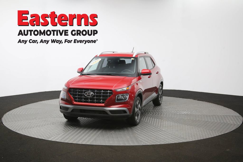 Used 2023 Hyundai Venue Limited FWD image 54