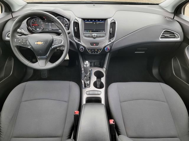 Used 2019 Chevrolet Cruze LT image 21