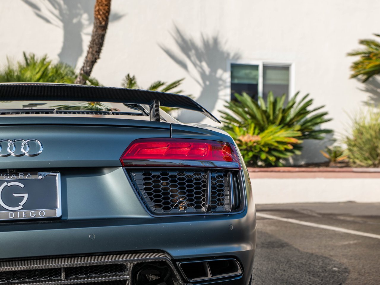 Used 2017 Audi R8 V10 plus image 13