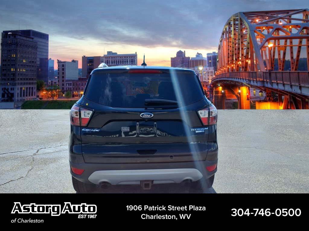 Used 2018 Ford Escape Titanium w/ Ford Safe & Smart Package AWD/4WD image 4