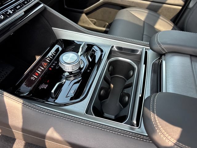 New 2026 Jeep Grand Wagoneer L Limited AWD/4WD image 28