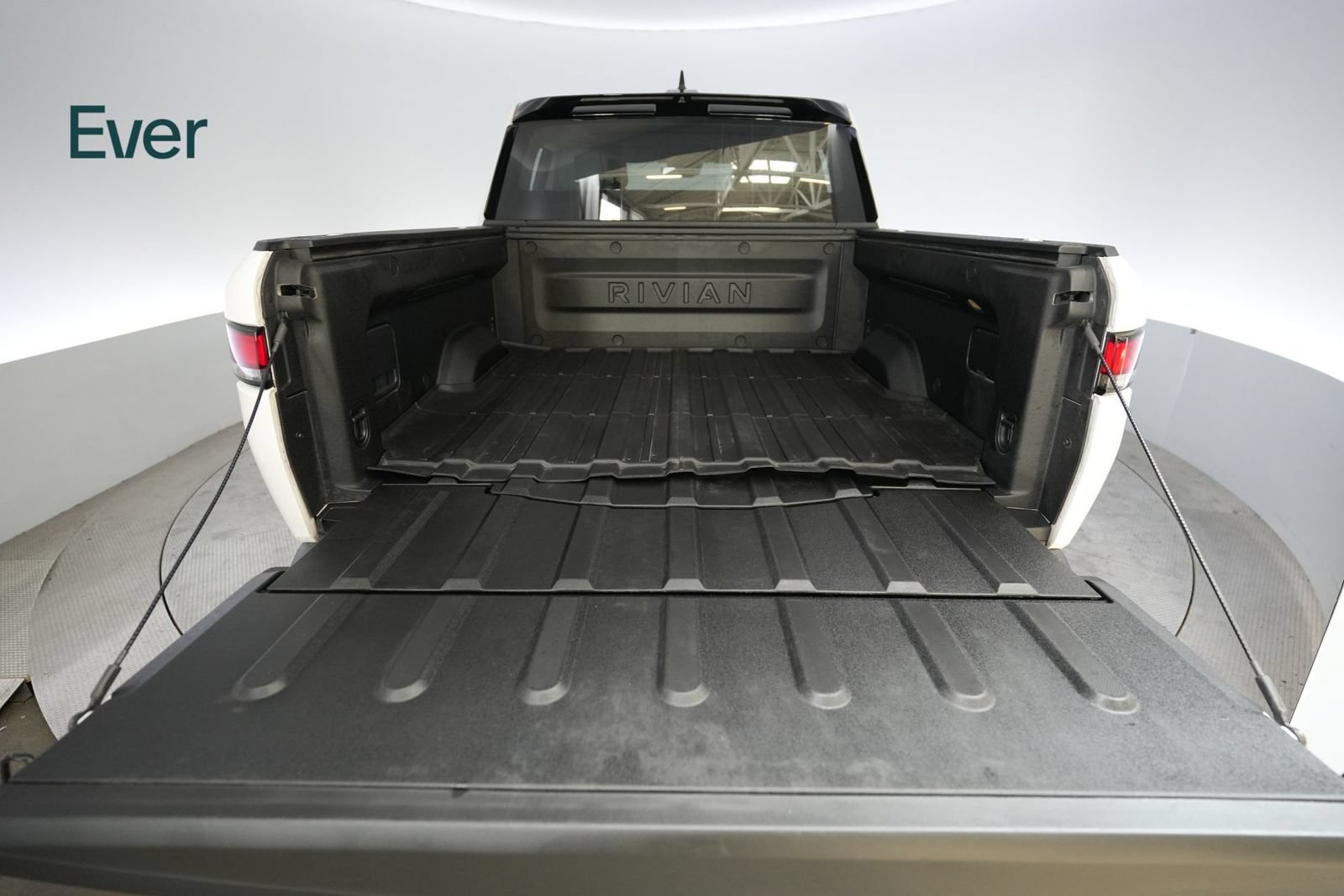 Used 2023 Rivian R1T Adventure Quad AWD/4WD image 8