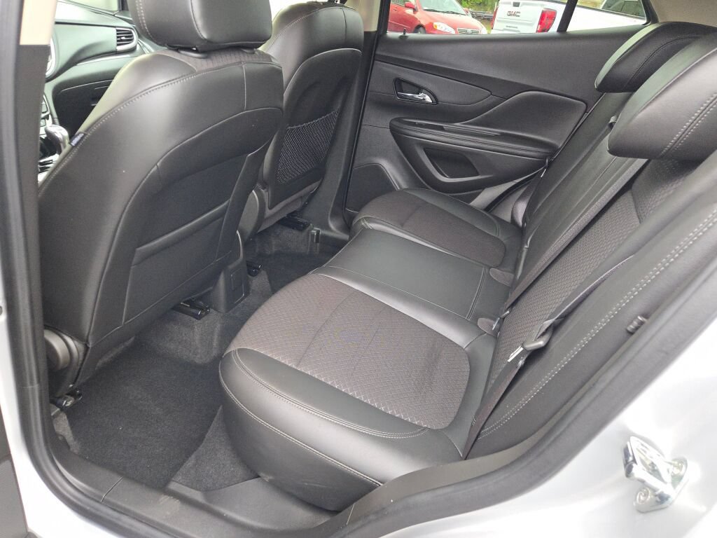 Certified 2019 Buick Encore Preferred FWD image 22