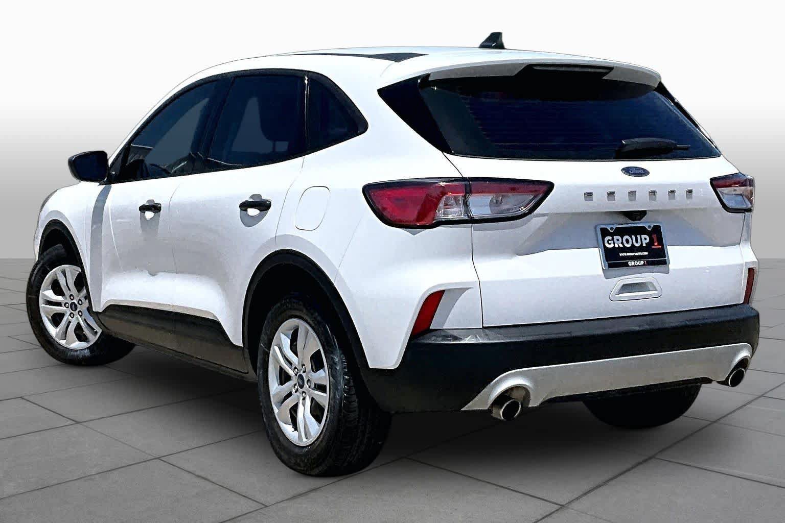 Used 2022 Ford Escape S FWD image 11