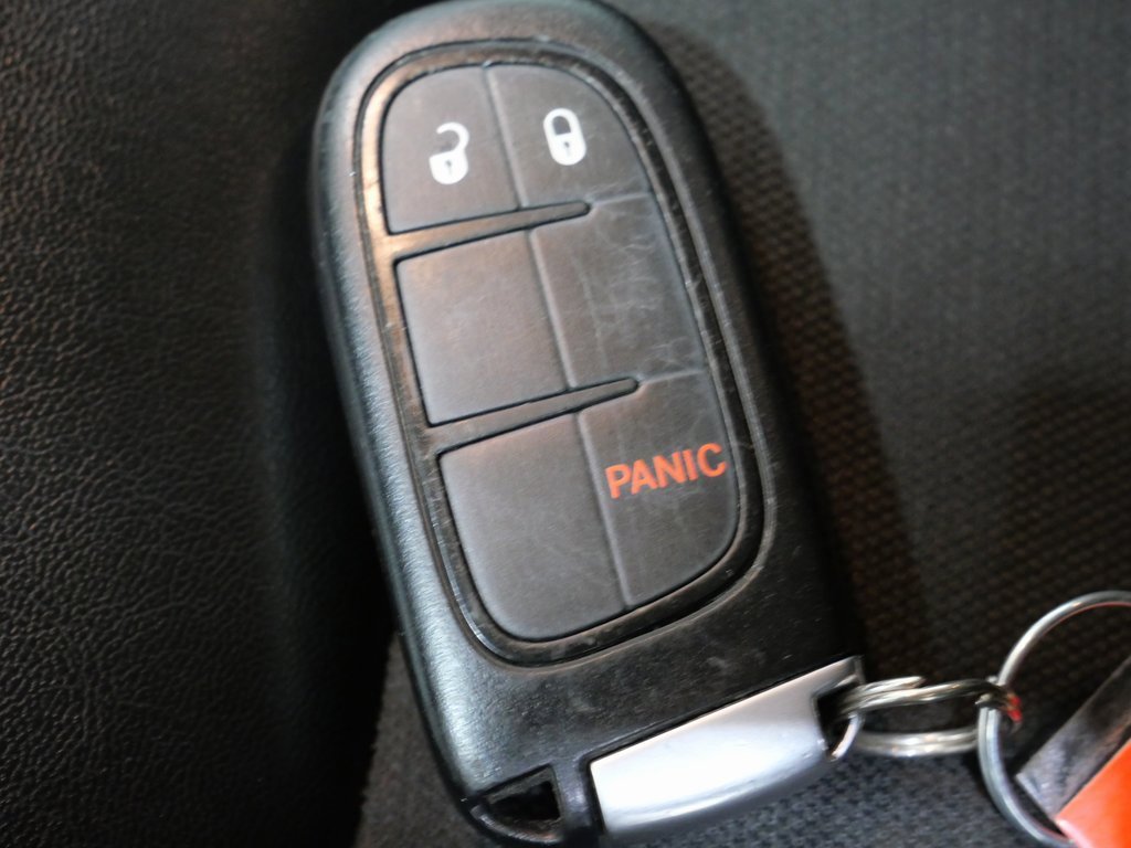 Used 2019 Jeep Cherokee Latitude Plus image 27