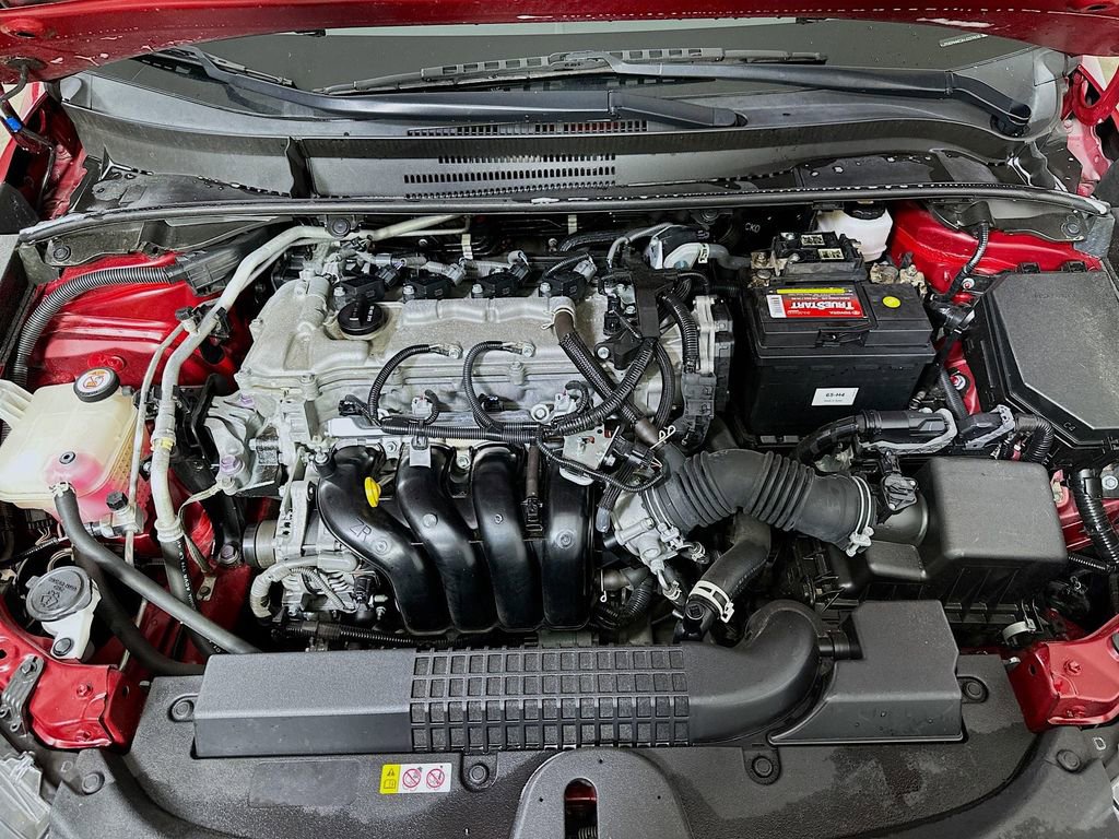 Used 2022 Toyota Corolla LE FWD image 9
