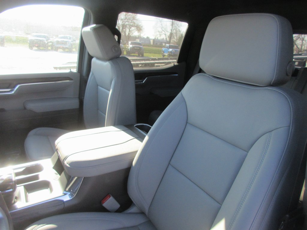 New 2026 GMC Sierra 1500 SLT w/ SLT Premium Plus Package image 14