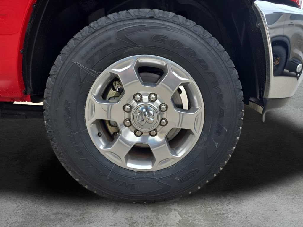 Used 2018 RAM 2500 SLT w/ Luxury Group AWD/4WD image 40