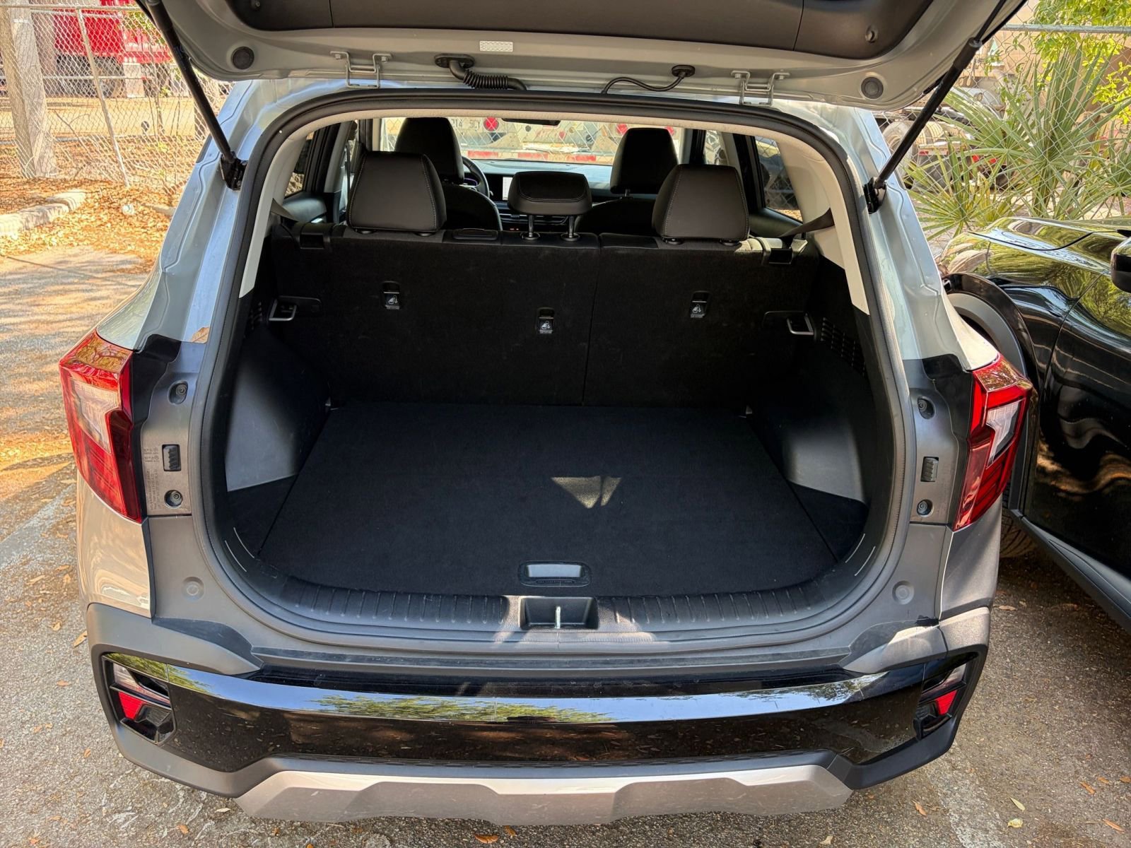 Used 2025 Kia Seltos S image 30