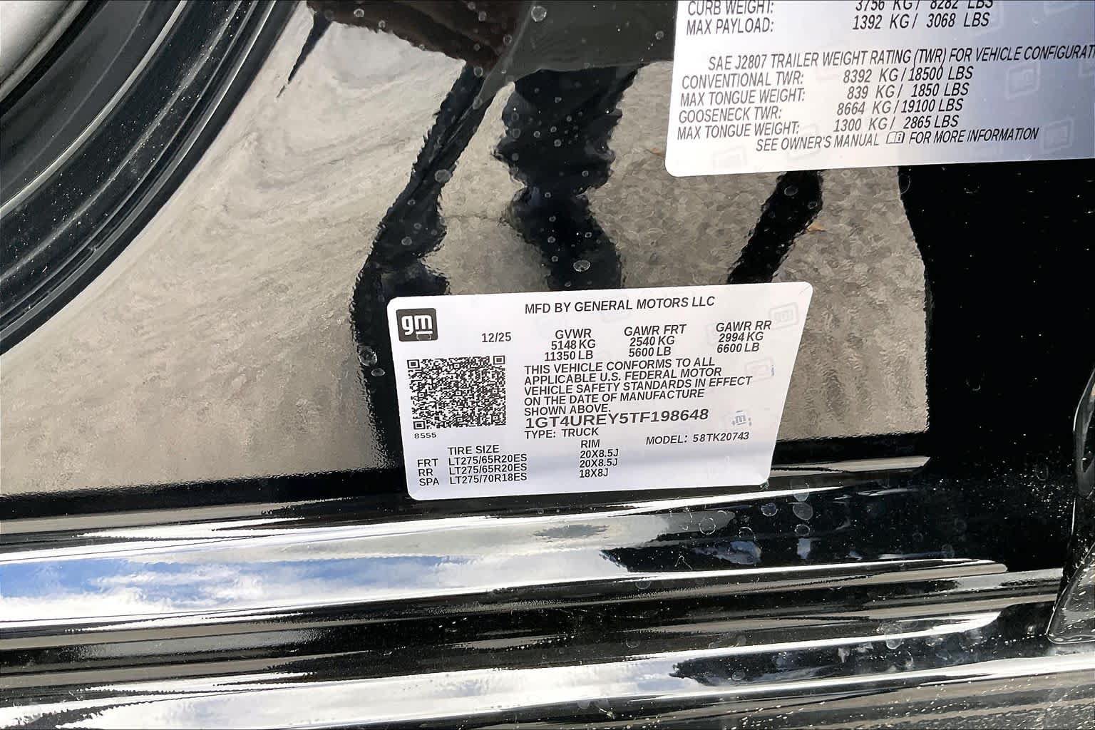 New 2026 GMC Sierra 2500 Denali w/ Denali Reserve Package AWD/4WD image 17