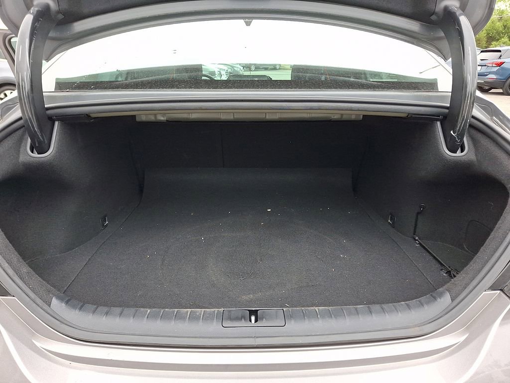 Used 2025 Genesis G70 2.5T AWD/4WD image 29