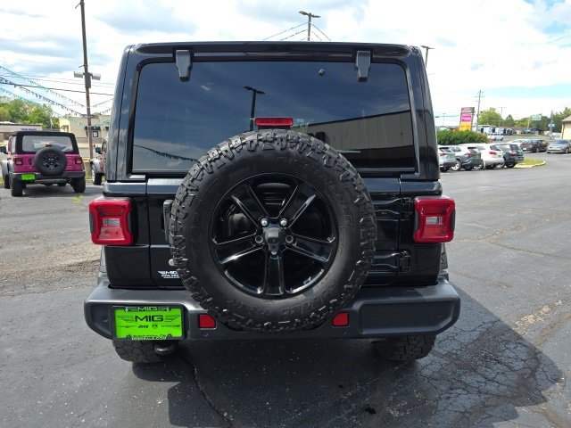 Used 2020 Jeep Wrangler Unlimited Sahara image 5
