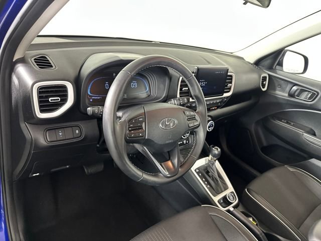 Certified 2023 Hyundai Venue Limited image 13