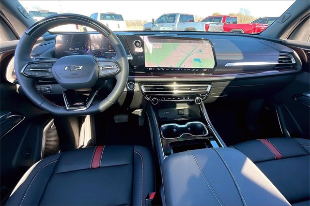 Used 2025 Chevrolet Traverse RS w/ LPO, Floor Liner Package image 7