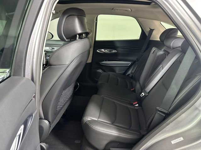 Used 2023 Genesis GV70 2.5T w/ Select Package image 25