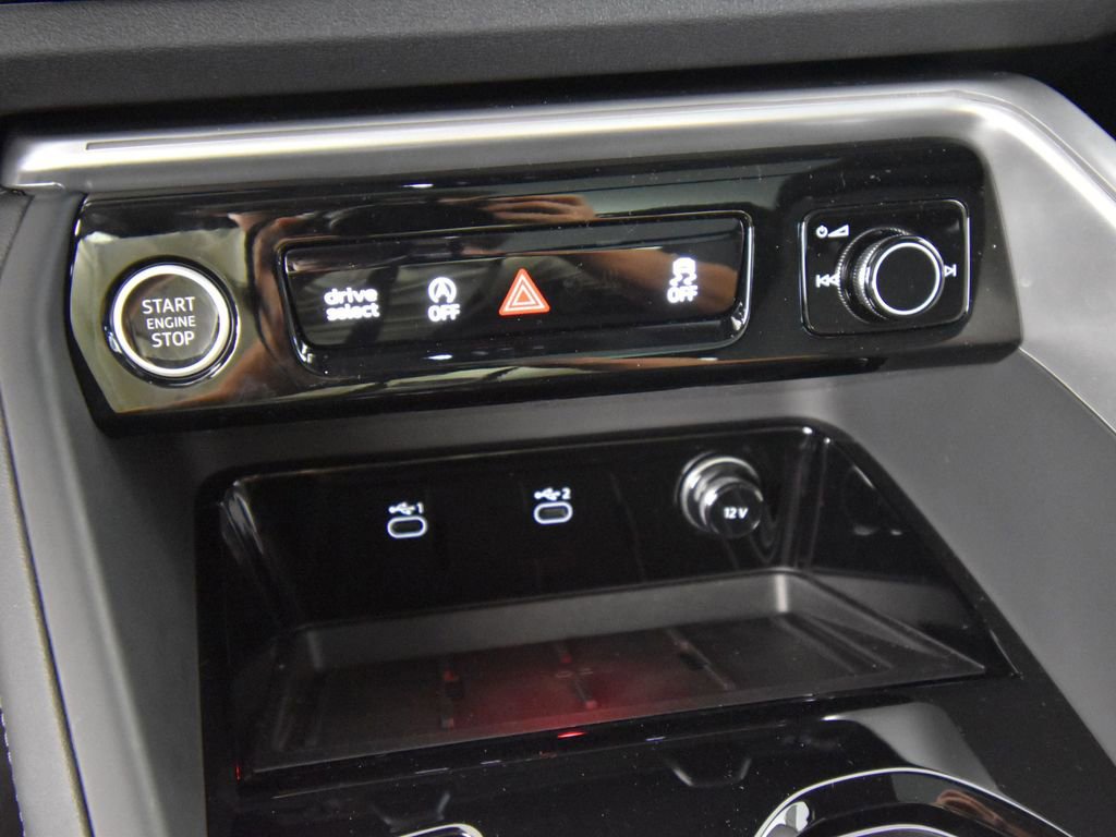 New 2025 Audi Q5 Premium Plus image 29