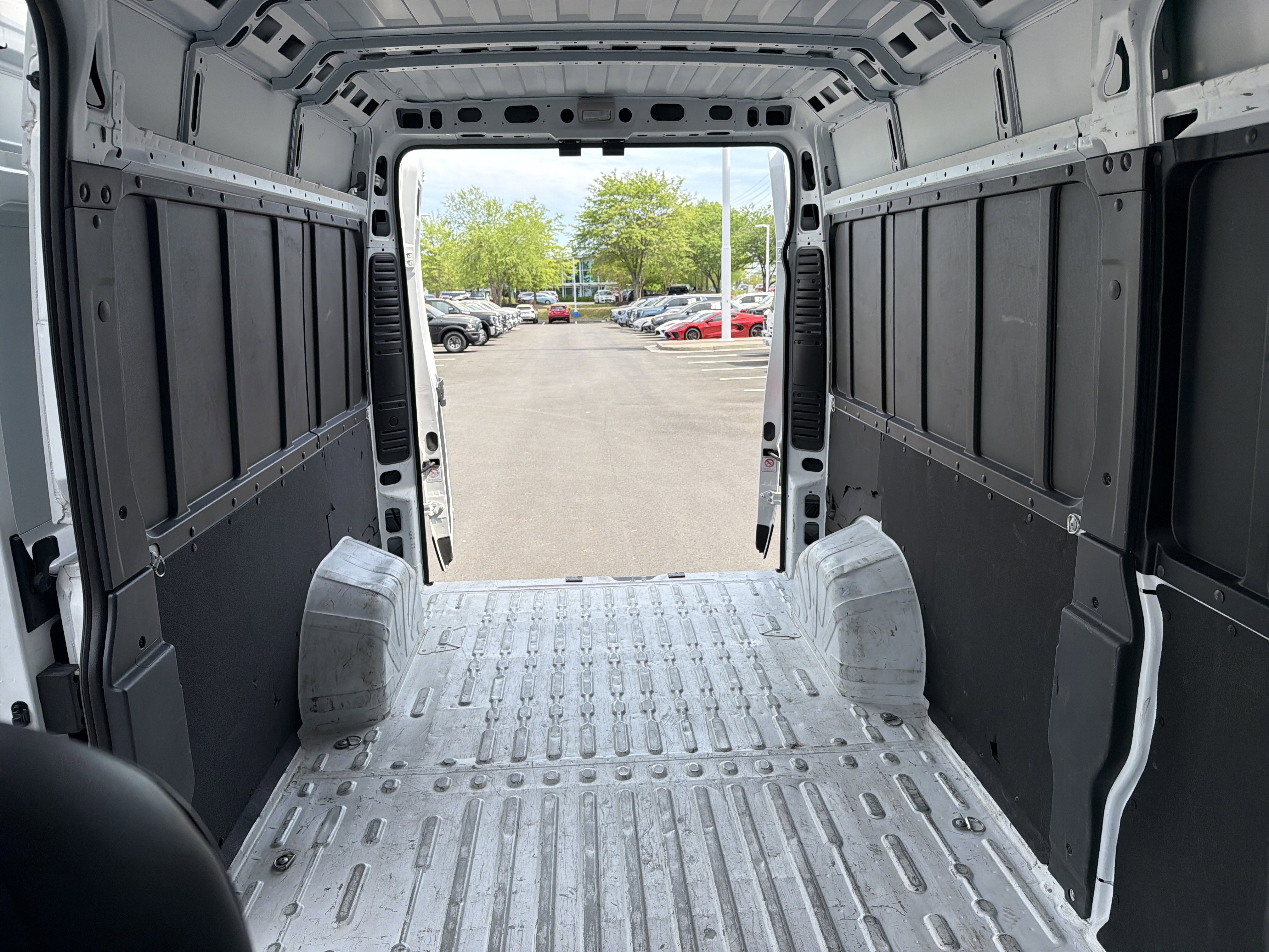 Used 2023 RAM ProMaster 2500 image 30