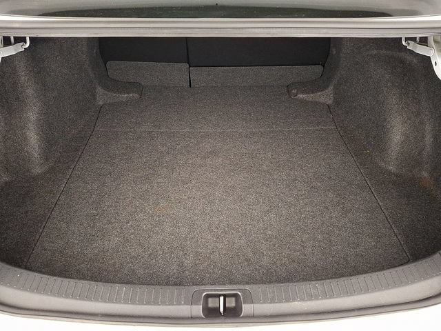 Used 2025 Toyota Corolla LE FWD image 35