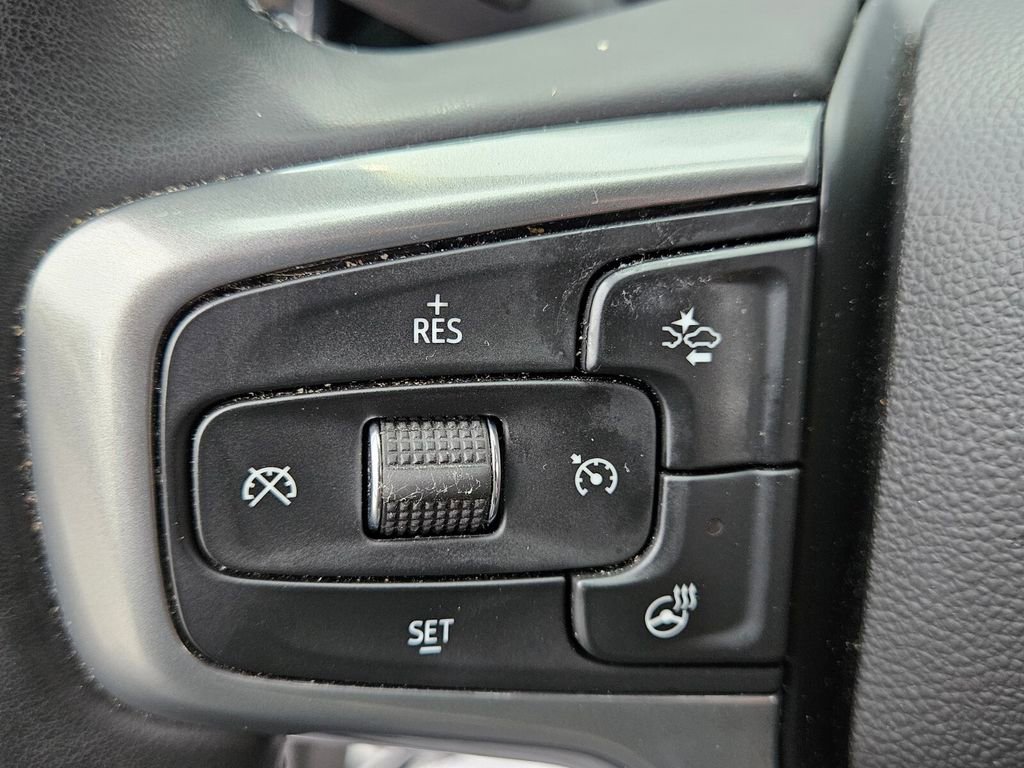 Used 2025 Chevrolet Silverado 1500 LT image 23