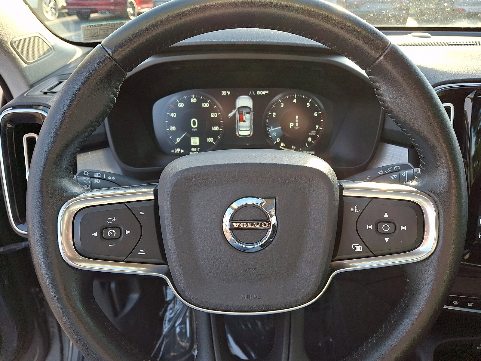 Used 2019 Volvo XC40 T5 Momentum image 22