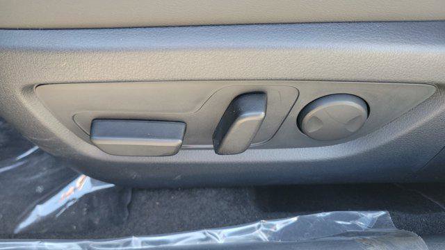 New 2026 MAZDA CX-30 AWD 2.5 S w/ Select Sport Pkg image 15