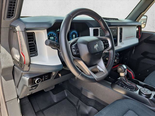 Used 2025 Ford Bronco Heritage Edition AWD/4WD image 10