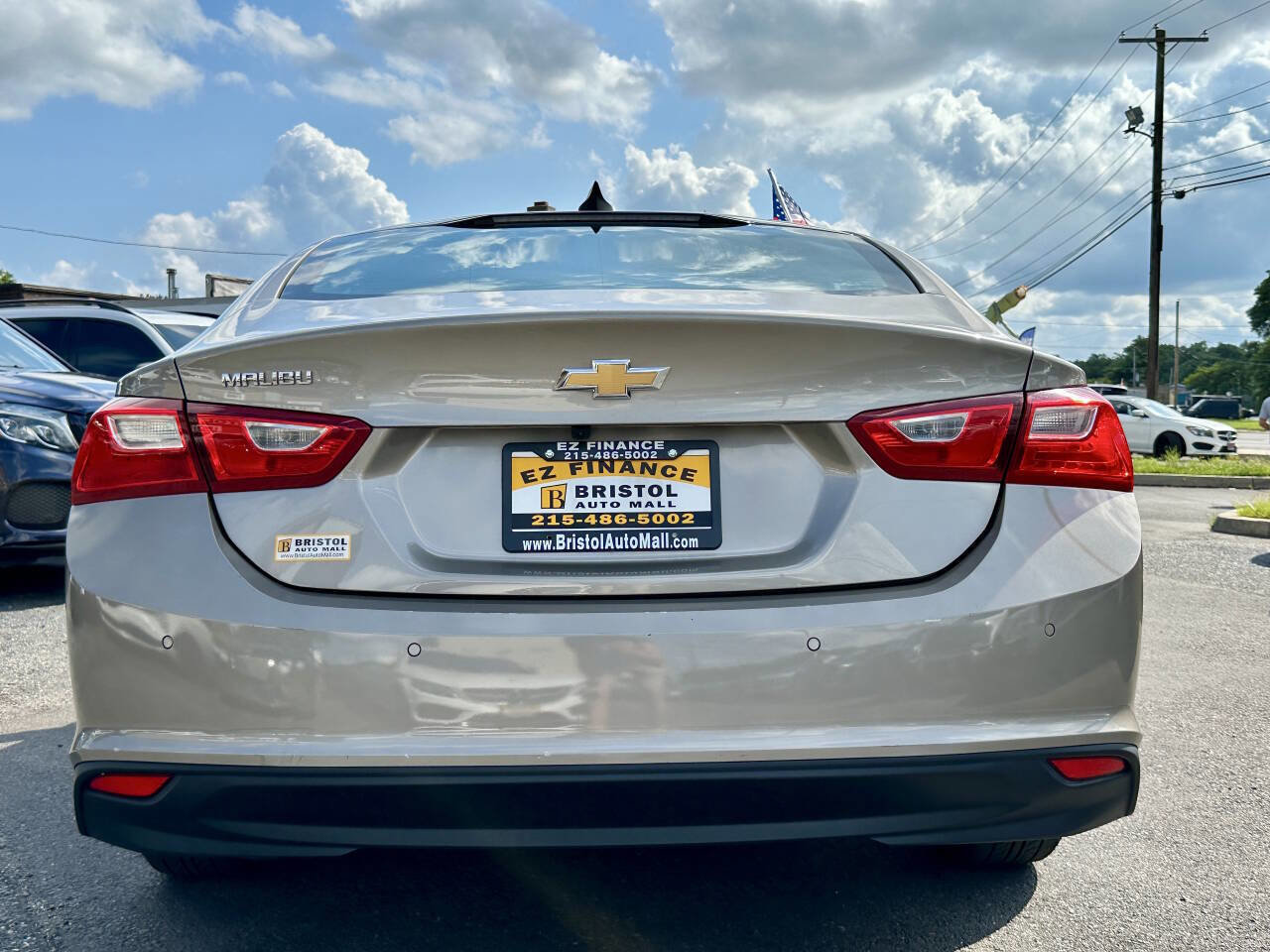 Used 2022 Chevrolet Malibu LS w/ Driver Confidence Package II image 6