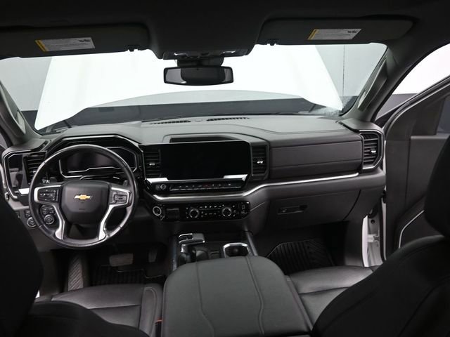Used 2023 Chevrolet Silverado 1500 LTZ w/ LTZ Convenience Package II AWD/4WD image 23