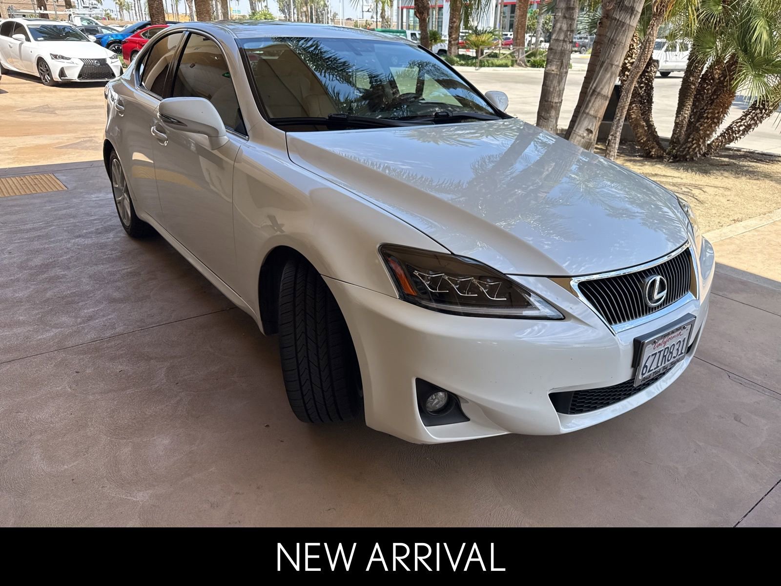 Used 2013 Lexus IS 250 w/ Premium Pkg Value Edition RWD image 2