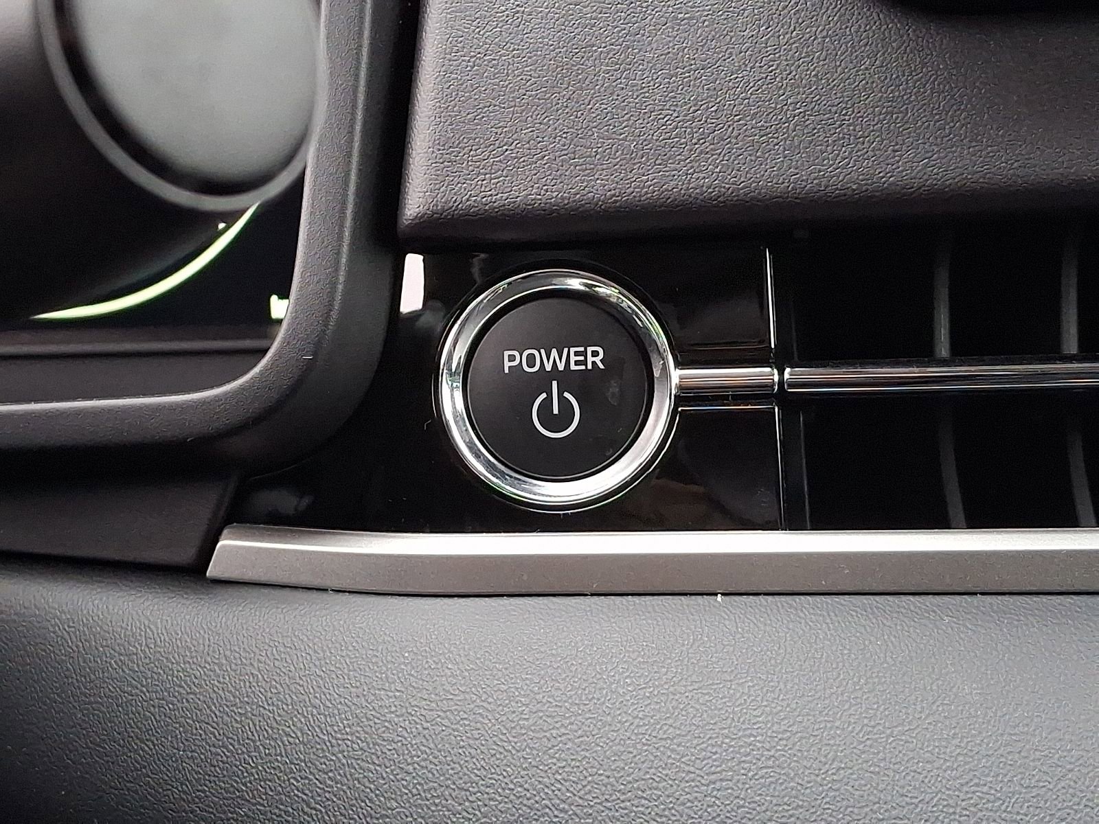 New 2025 Mitsubishi Outlander SE AWD/4WD image 19