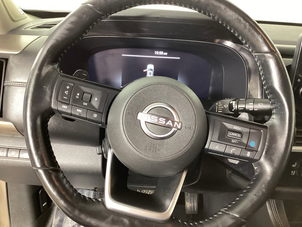 Used 2023 Nissan Pathfinder Platinum w/ Cargo Package AWD/4WD image 15