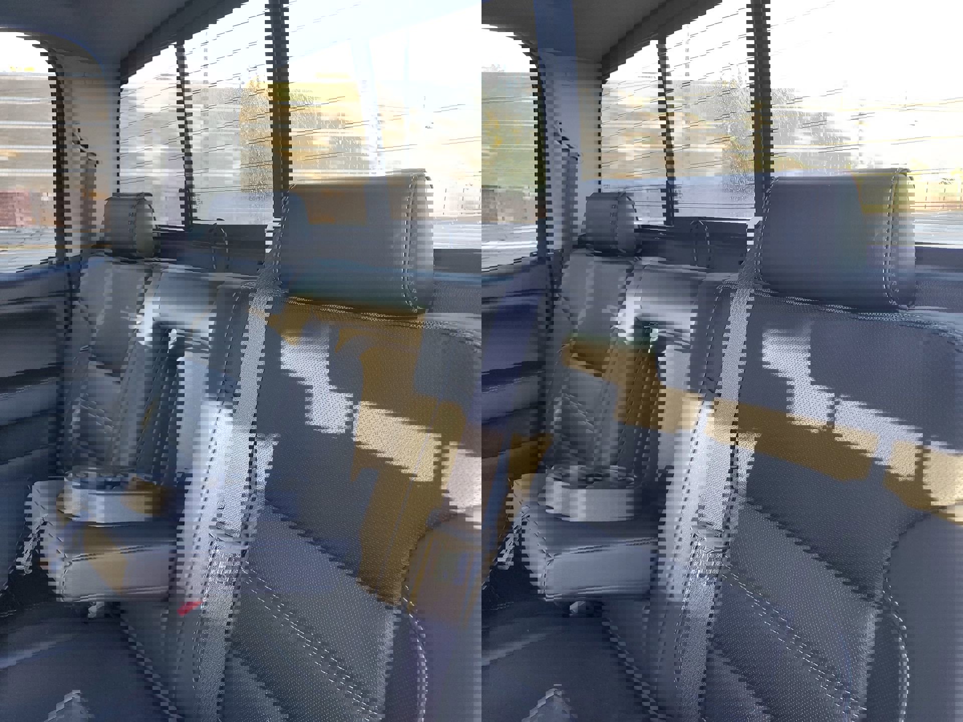 Used 2015 GMC Sierra 2500 Denali image 83