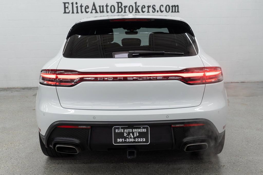 Used 2023 Porsche Macan image 4
