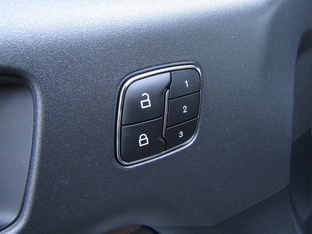 Used 2024 Ford Bronco Sport Badlands w/ Premium Package AWD/4WD image 12