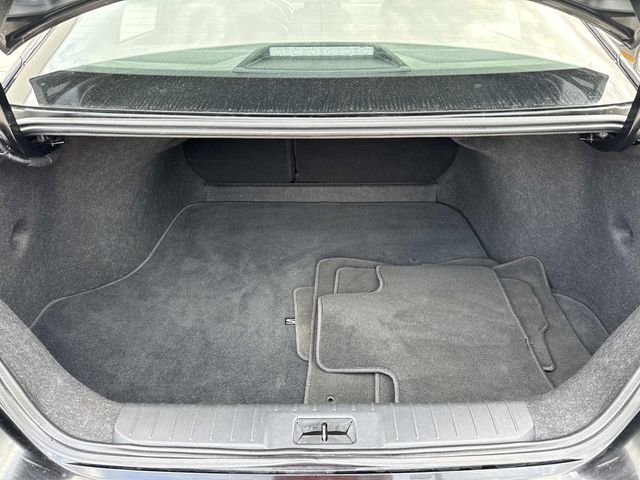 Used 2025 Nissan Sentra SR w/ SR Premium Package image 8