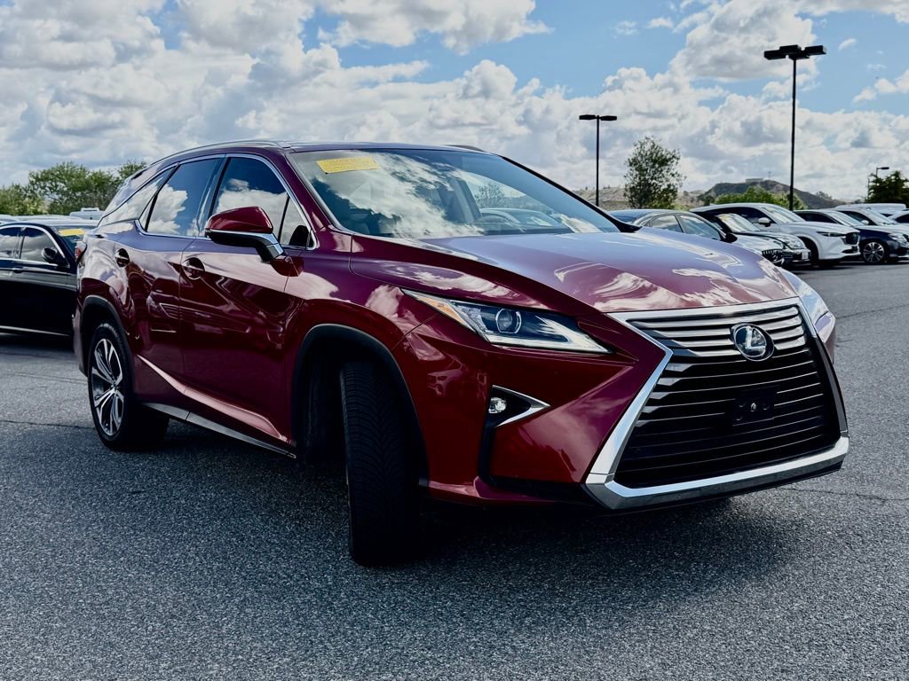 Used 2019 Lexus RX 350L FWD w/ Premium Package image 3