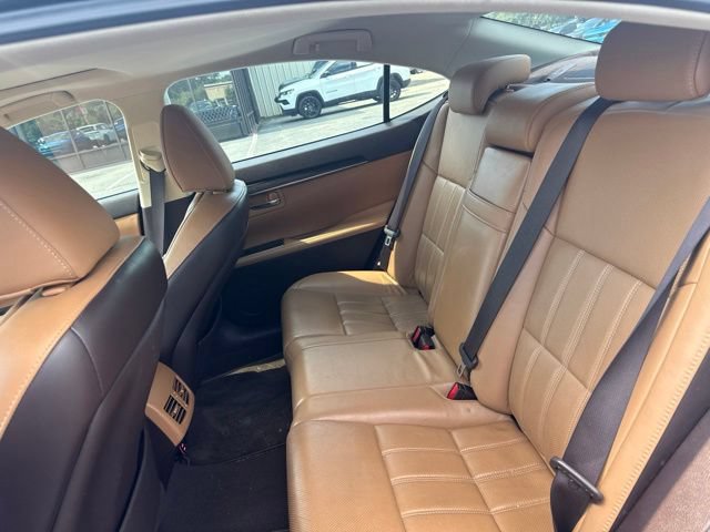 Used 2018 Lexus ES 350 w/ Luxury Package w/Wood Trim FWD image 9