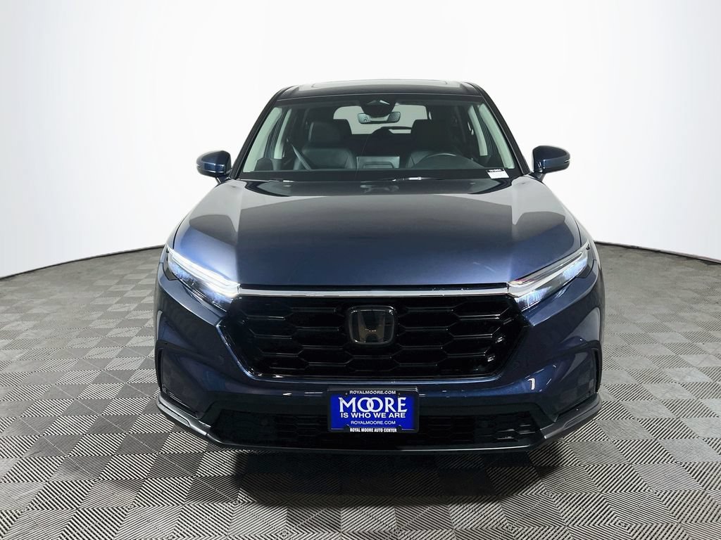 Used 2025 Honda CR-V EX-L image 2