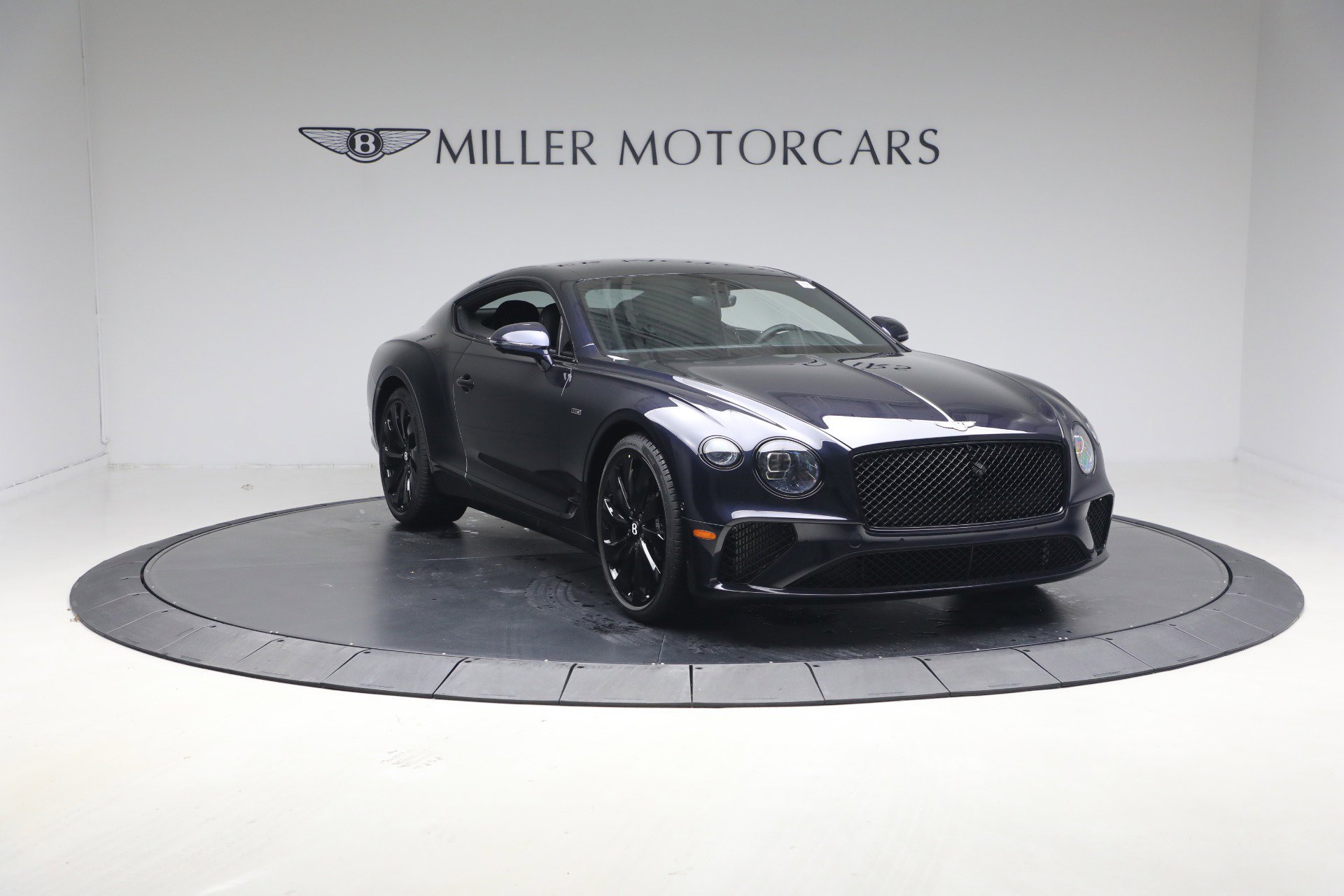 Used 2024 Bentley Continental GT V8 image 10