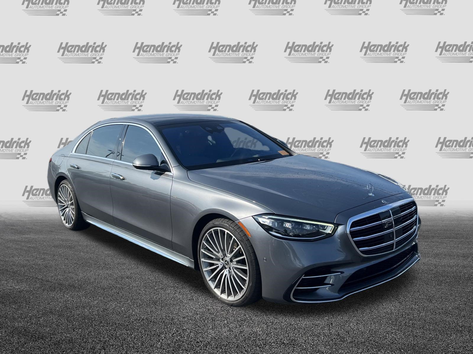 Certified 2022 Mercedes-Benz S 500 4MATIC image 2