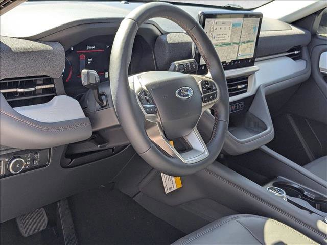 New 2026 Ford Explorer Active w/ Active Comfort Package image 3