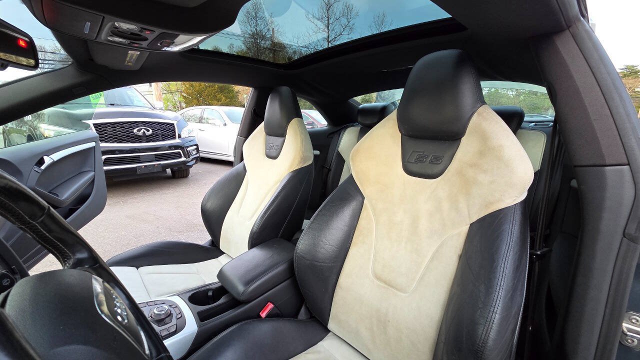 Used 2009 Audi S5 4.2 AWD/4WD image 28