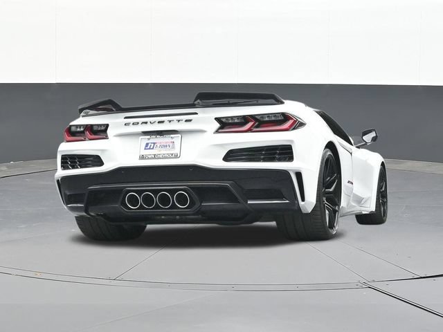 Used 2024 Chevrolet Corvette Z06 RWD image 41