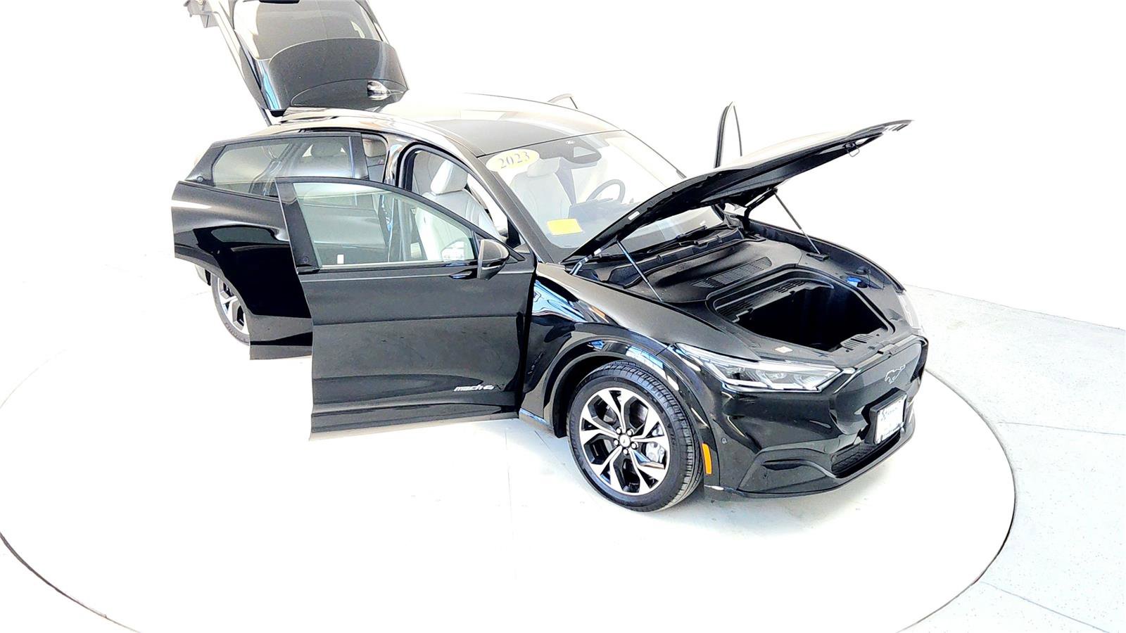 Used 2023 Ford Mustang Mach-E Premium image 24