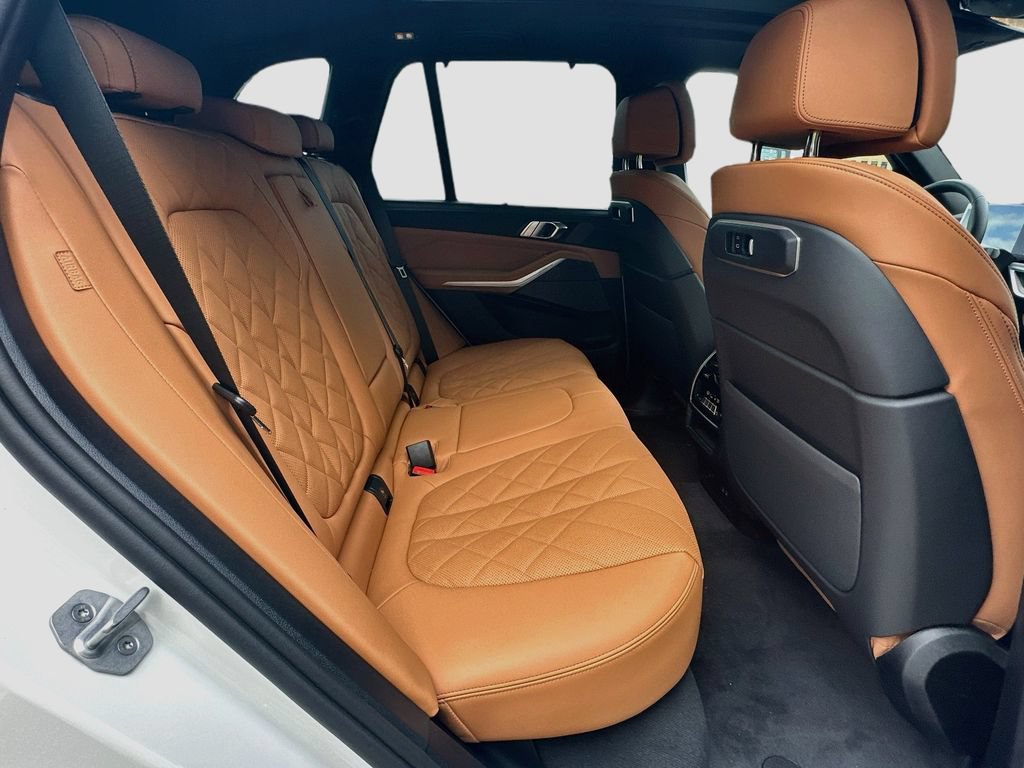 New 2026 BMW X5 xDrive40i AWD/4WD image 29
