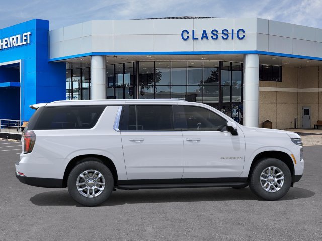 New 2027 Chevrolet Suburban LT AWD/4WD image 5