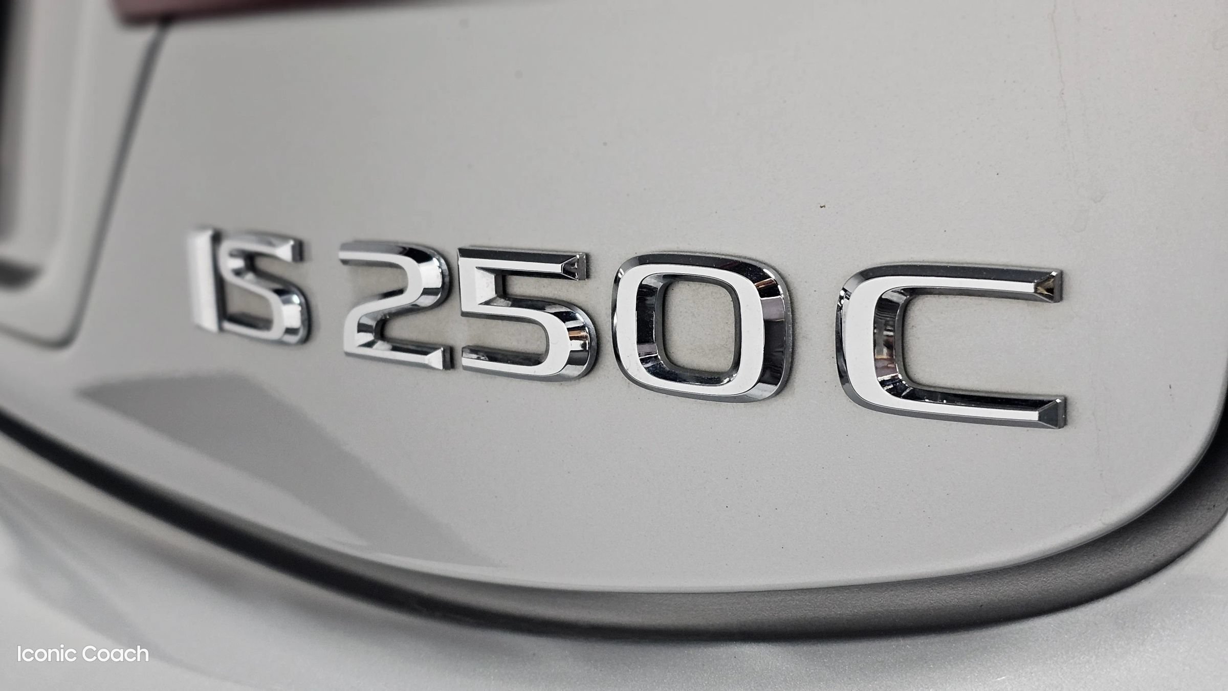 Used 2011 Lexus IS 250C RWD image 17