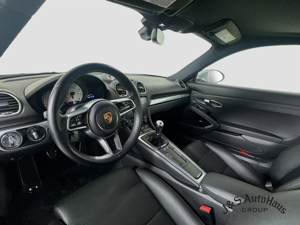 Used 2018 Porsche 718 Cayman S image 27