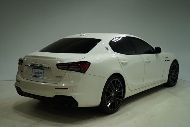 Certified 2022 Maserati Ghibli Trofeo RWD image 7